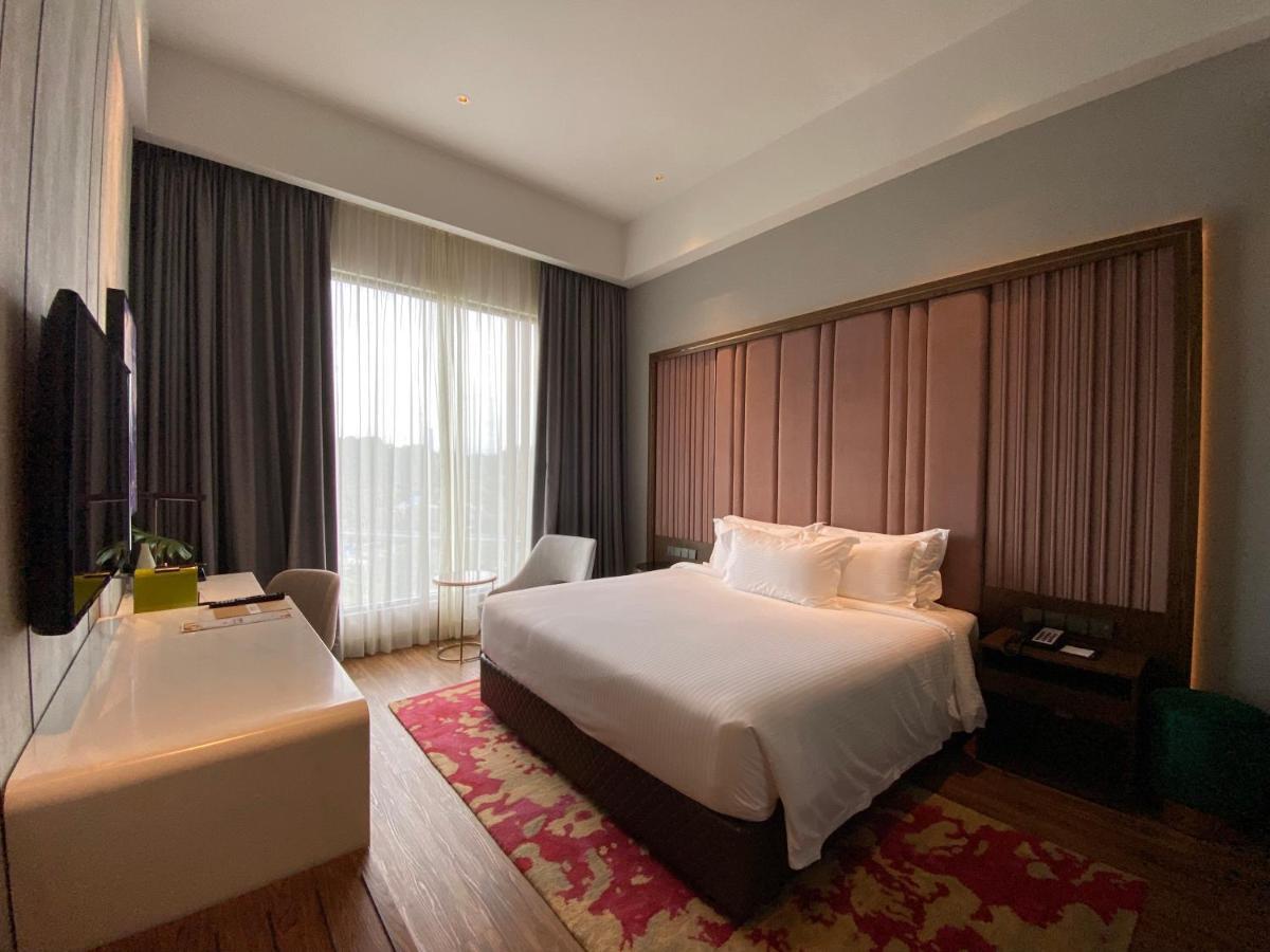 M Resort & Hotel Kuala Lumpur Dış mekan fotoğraf